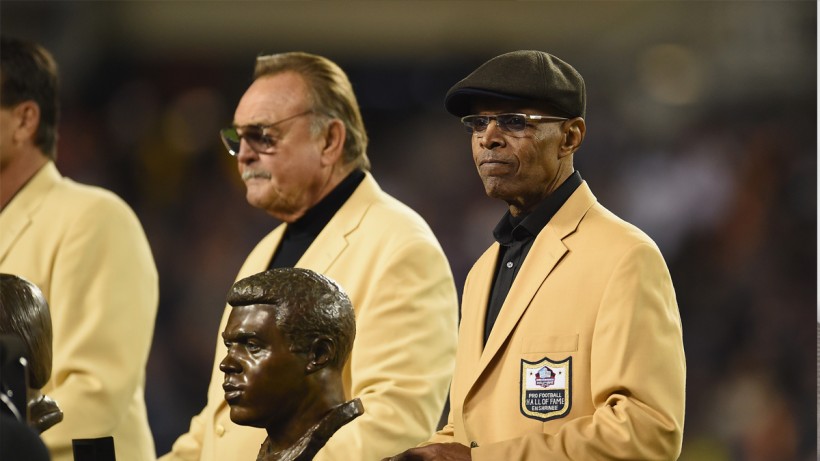 Hall of Famer Gale Sayers: Chicago Bears' Greatest Running Back Passed Away