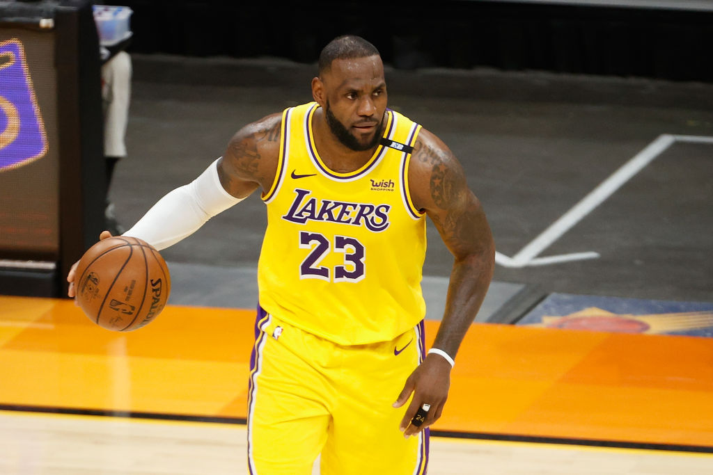 Lakers News: LeBron James Leads NBA In Jersey Sales For 2021-22 Season