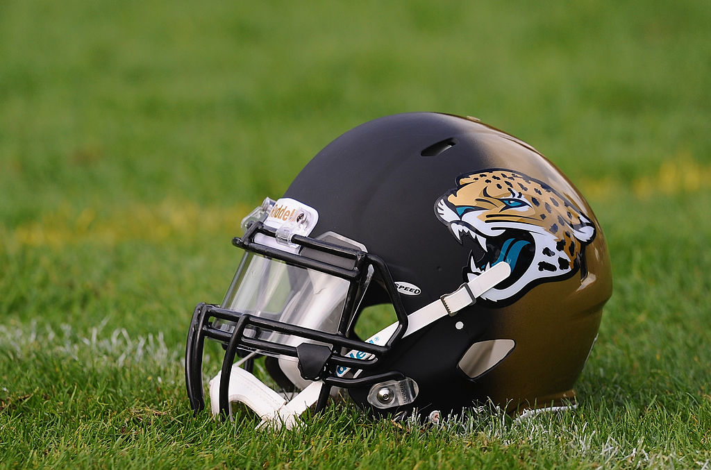 Kevin Maxen, Jaguars assistant strength coach, comes out as first openly  gay male coach in NFL