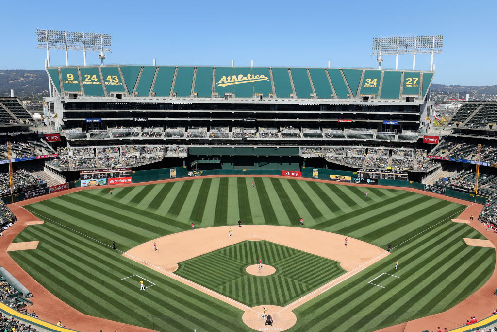 Oakland Athletics Enlist Builders of Raiders' Stadium for Vegas Move,  Raising Eyebrows