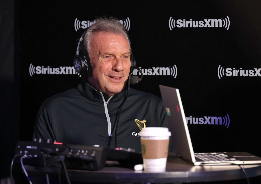 Joe Montana joins suit against San Francisco over sewage flood