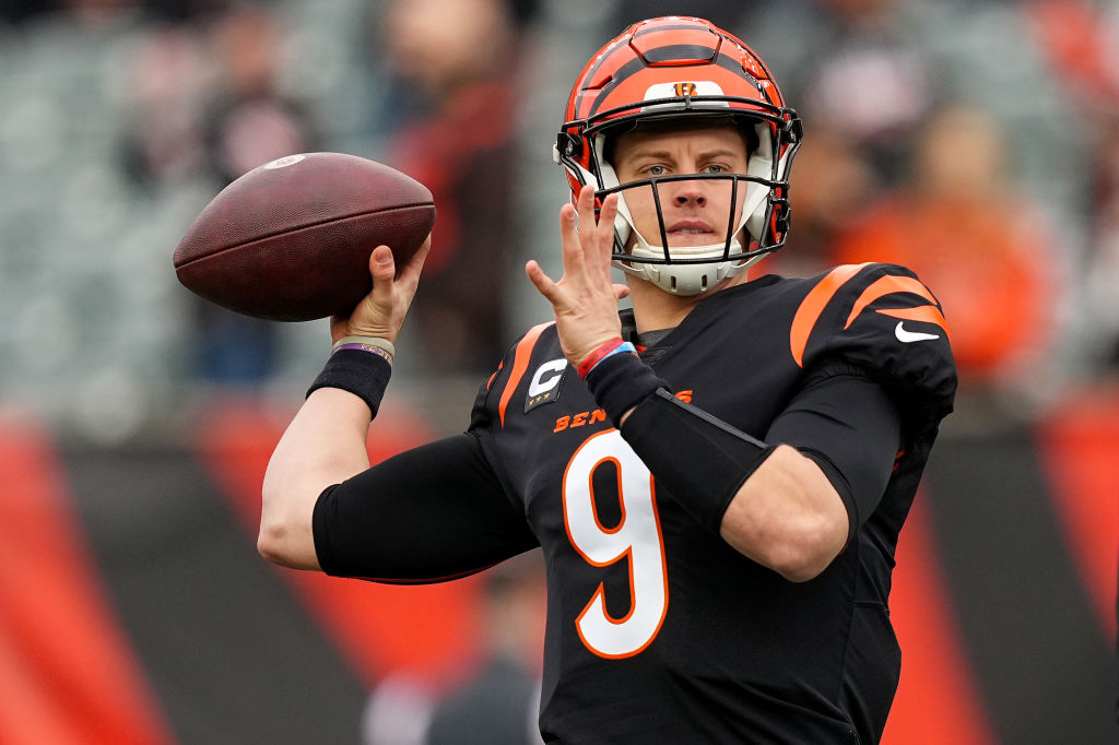 Burrow, Bengals agree to reported 5-year, $275 million contract extension
