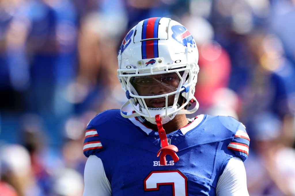 Bills: Damar Hamlin Drops Emotional Two-Word Message to Fans in