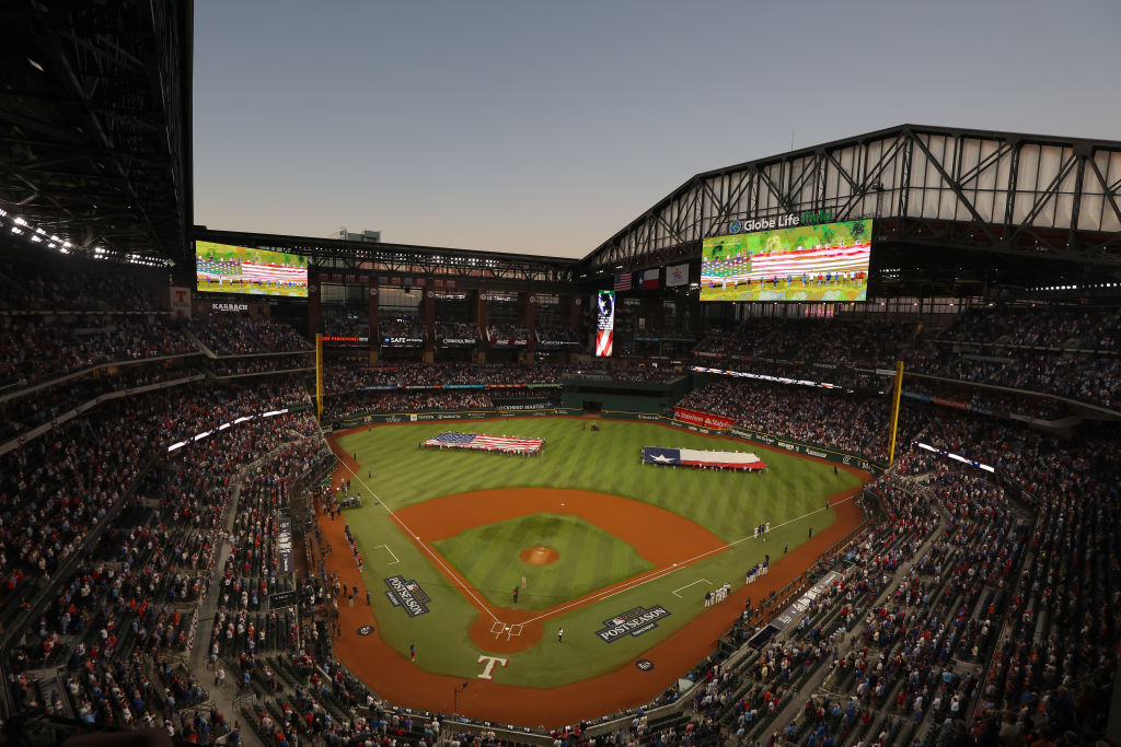 Rangers open Globe Life Field roof for ALCS Game 4 vs. Astros