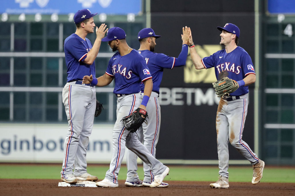 Rangers thump Astros to force Game 7 against defending World