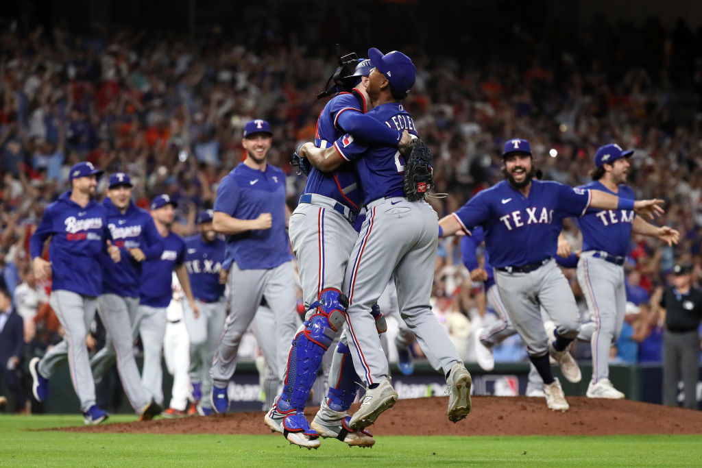 Nathaniel Lowe comes up big and helps propel the Texas Rangers to the ALCS