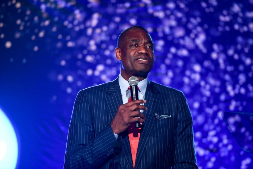 Global Humanitarian Award Honoree Dikembe Mutombo speaks at the Fourth Annual UNICEF Gala at The Foundry At Puritan Mill on April 12, 2018 in Atlanta, Georgia. 