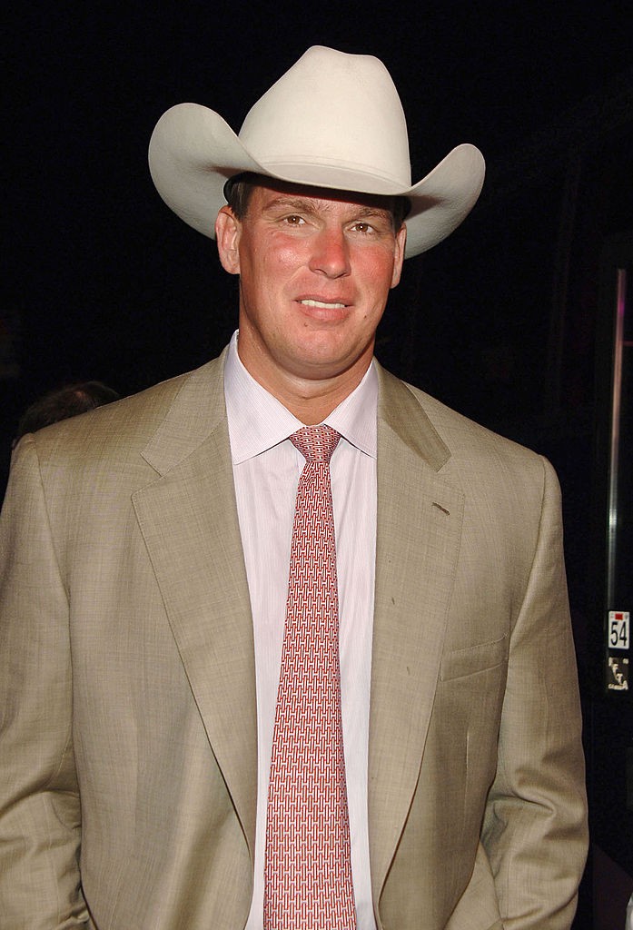 WWE Legend JBL Might Appear in AEW, Jokes 'He Won't Tell Anyone' If He Goes to Other Promotions