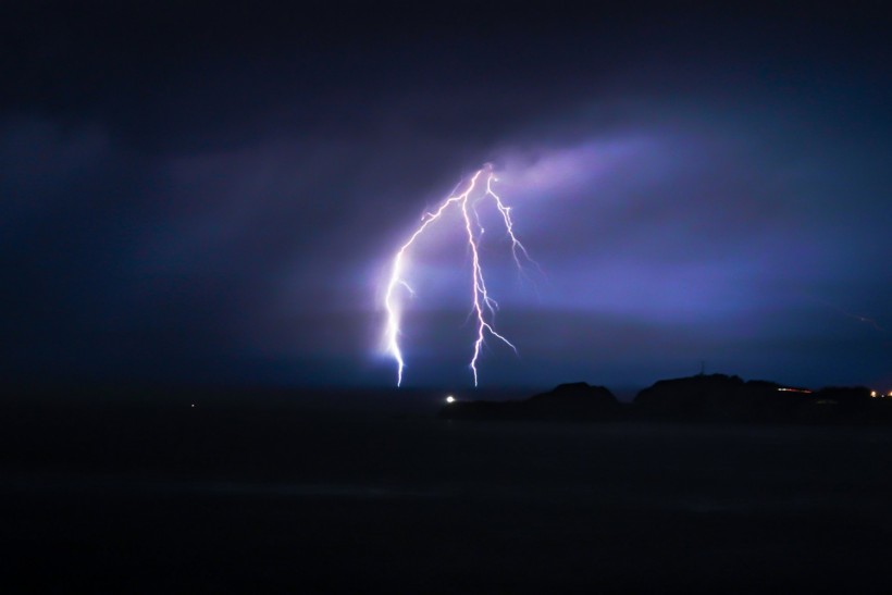 Peru Soccer Lightning Strike Tragedy: Player Killed, Four Others Injured During Match