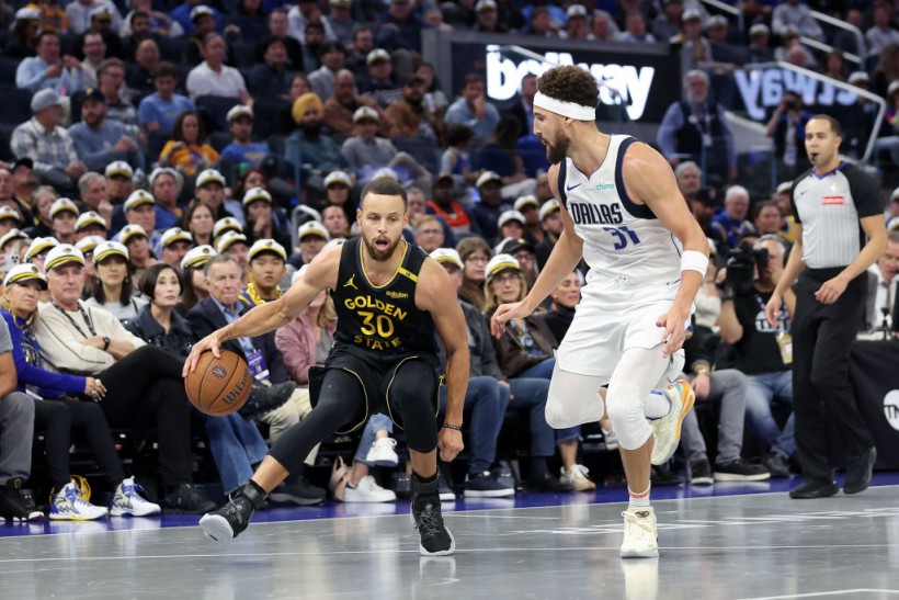  Klay Thompson Emotional in Warriors' Tribute; Curry, Green Keep Emotions in Check With Dubs' Win