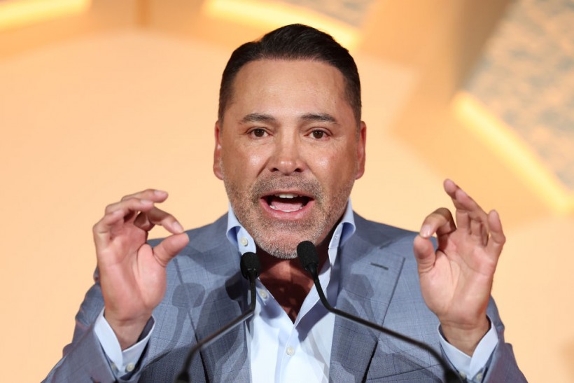 Oscar De La Hoya Blasts Jake Paul-Mike Tyson Fight: ‘Not Serious Boxing’