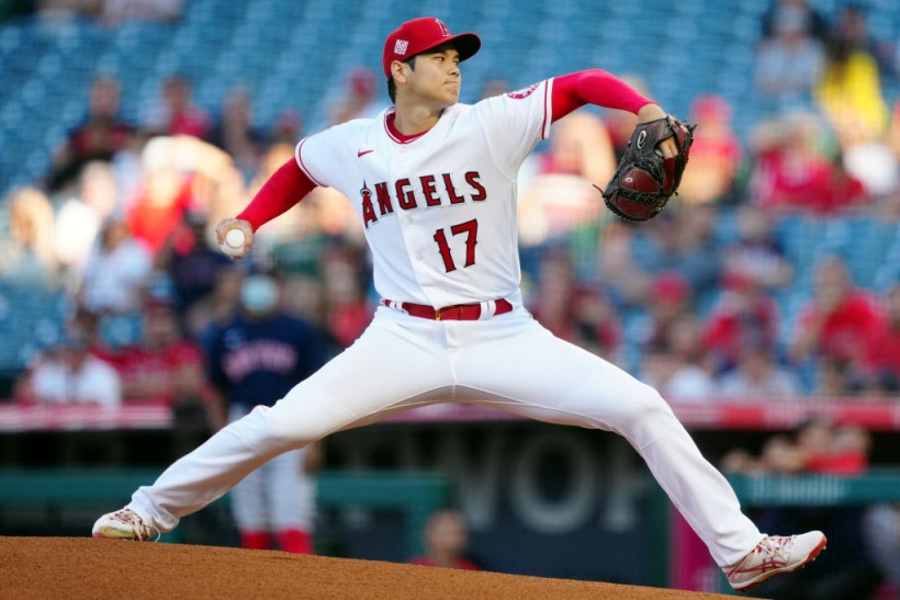 Shohei Ohtani pitches against the Red Sox