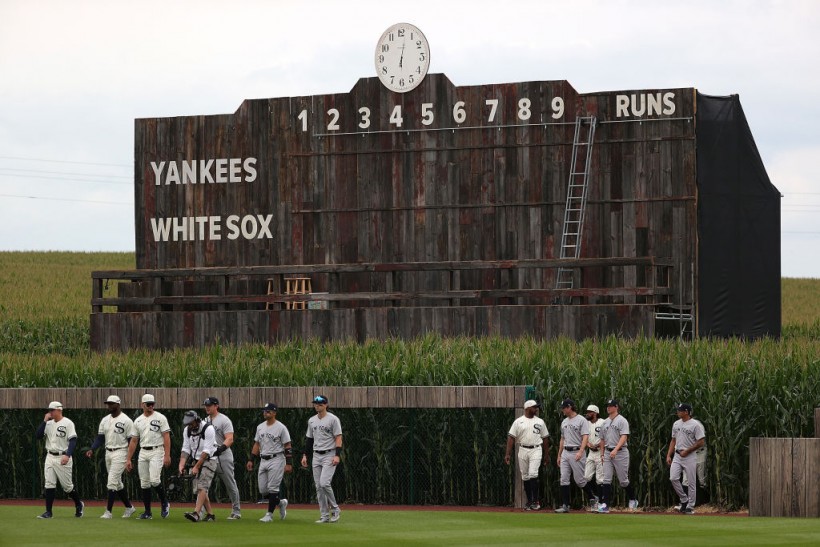 Tim Anderson Gives Chicago White Sox Hollywood Ending in 'Field of Dreams' Game Against Yankees