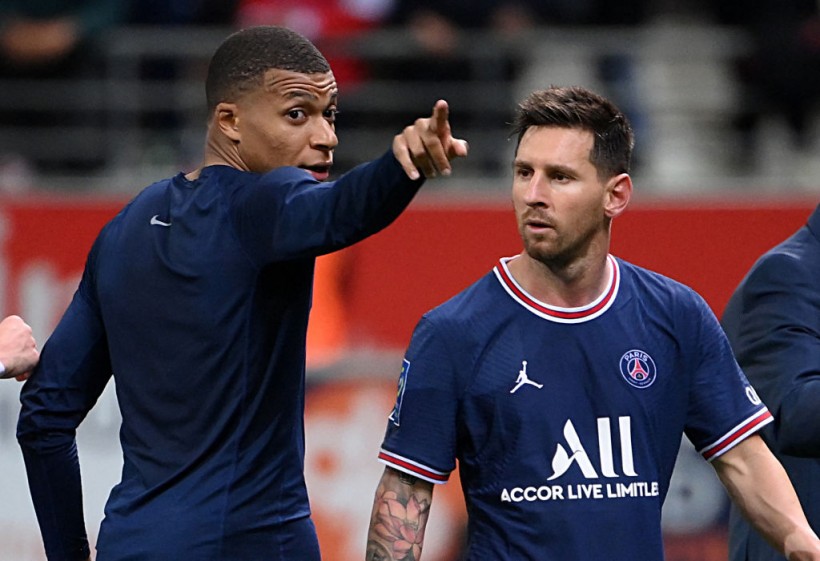 Kylian Mbappe Scores Brace to Steal Show From Lionel Messi's PSG Debut in Game Against Reims