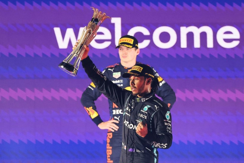 Lewis Hamilton Wins Saudi Arabian Grand Prix; Heads Into Final Race Tied With Max Verstappen
