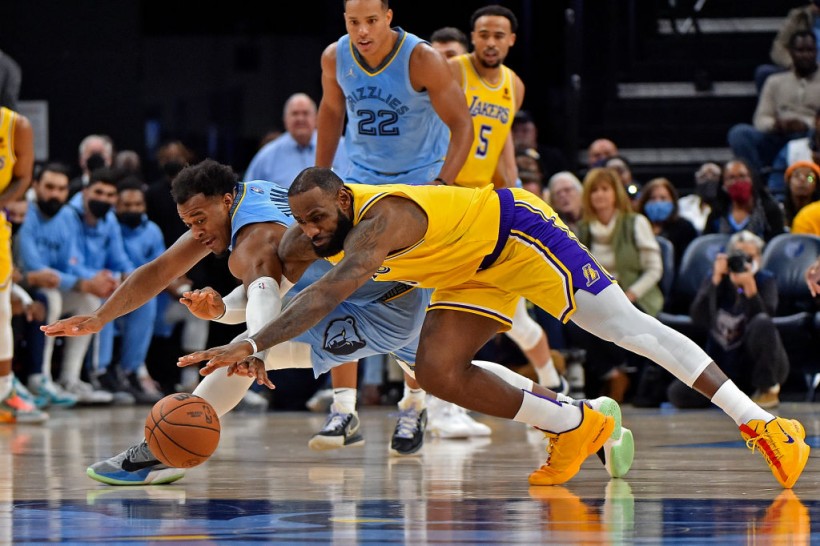 Undermanned Grizzlies Stun LA Lakers, Spoiling Lebron James' 100th Triple-double Goes to Waste