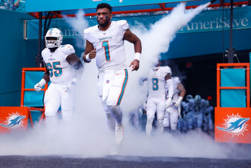 Jets vs Dolphins Week 15 Predictions, Picks, and Preview: Can Miami Win 6 Games in a Row?