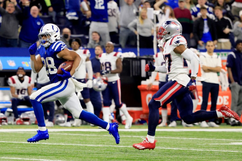 Jonathan Taylor Bolsters MVP Credentials in Indianapolis Colts' Win Over New England Patriots