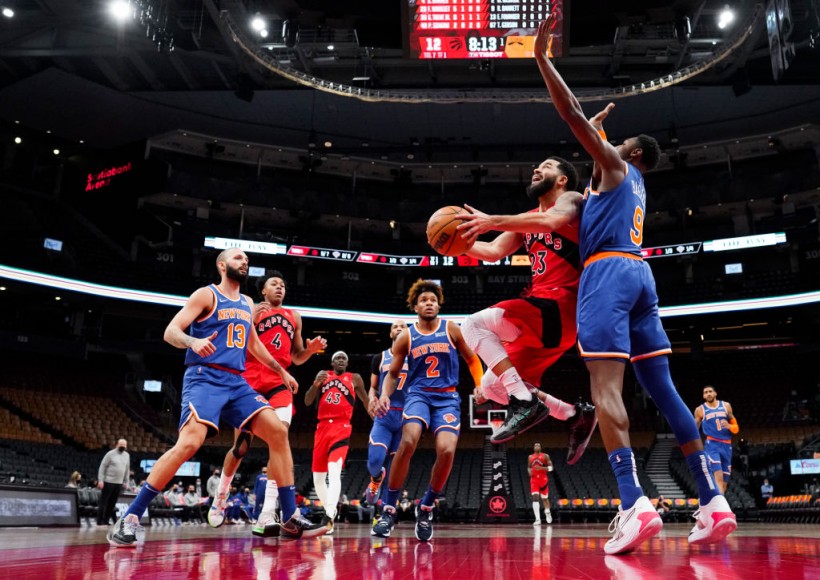 Fred VanVleet Leads Toronto Raptors To Win Over New York Knicks; Randle Out With COVID-19