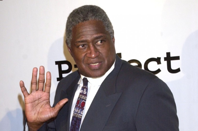 NBA Fans Mourn as Knicks Legend Willis Reed Passes Away at Age 80
