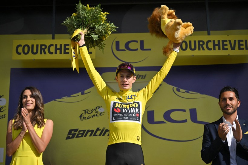 CYCLING-FRA-TDF2023-STAGE17-PODIUM