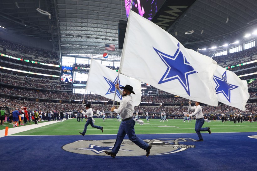 Washington Commanders v Dallas Cowboys