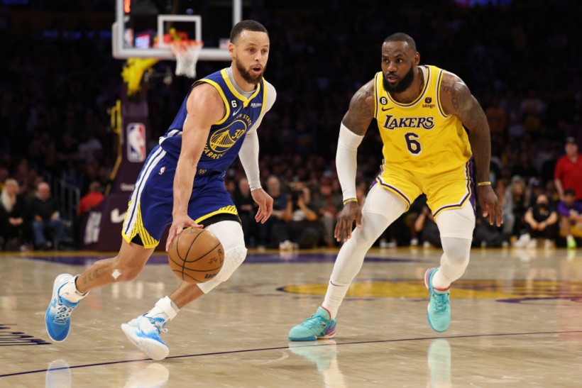 Stephen Curry and LeBron James - Golden State Warriors v Los Angeles Lakers - Game Four