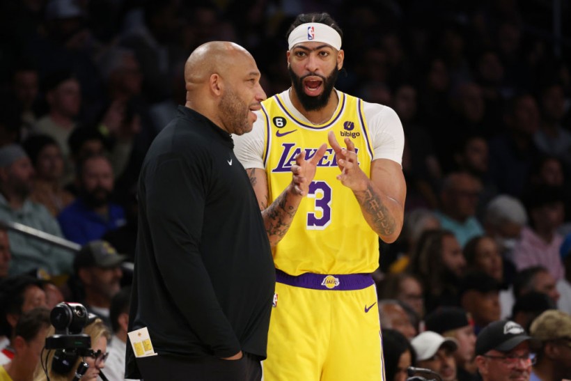 Lakers coach Darvin Ham and Anthony Davis