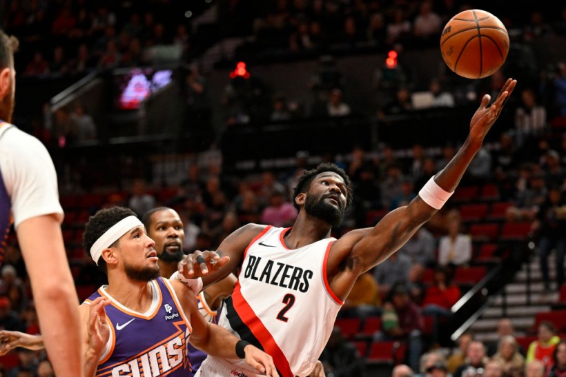 Deandre Ayton - Phoenix Suns v Portland Trail Blazers