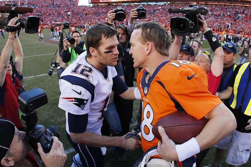 Tom Brady and Peyton Manning - AFC Championship - New England Patriots v Denver Broncos