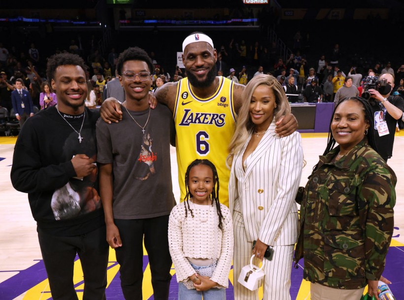 LeBron James Family - Oklahoma City Thunder v Los Angeles Lakers
