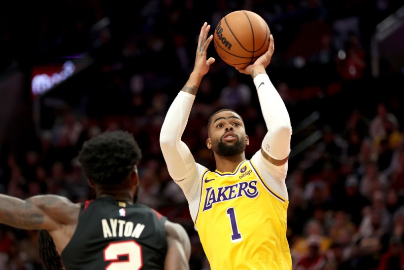D'Angelo Russell - Los Angeles Lakers v Portland Trail Blazers