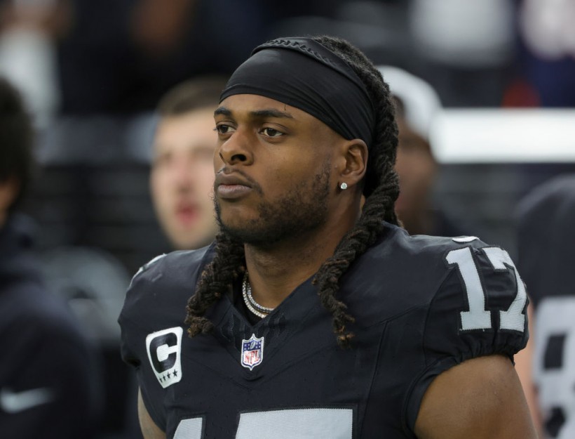 Raiders: Davante Adams Confirms Speculation About Future in Las Vegas With  Asserting Statement | Sports World News