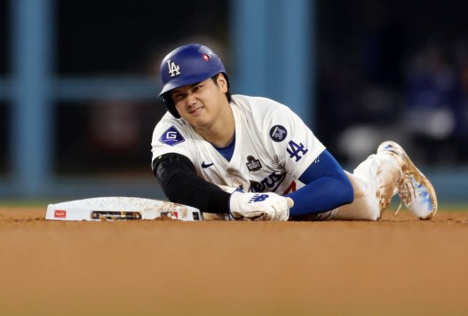 Shohei Ohtani Gets Surgery After Tearing Labrum in World Series – Dodgers Star Pushes Through the Pain